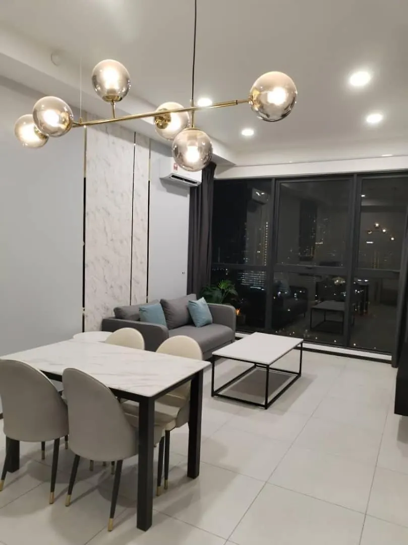 Georgetown Ins Cozy Suites 2BR George Town